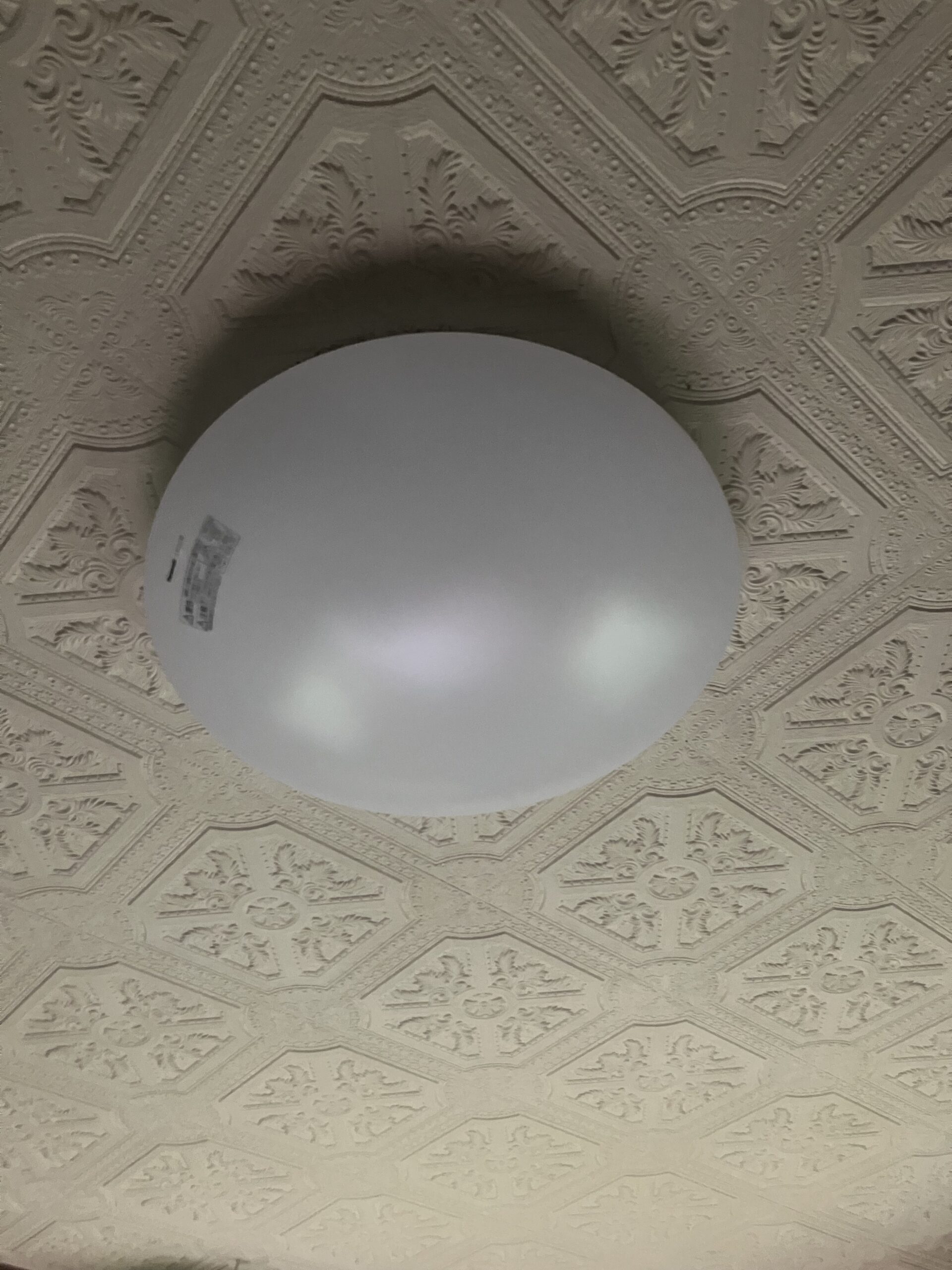 照明器具取り替えで明るくなりました♬