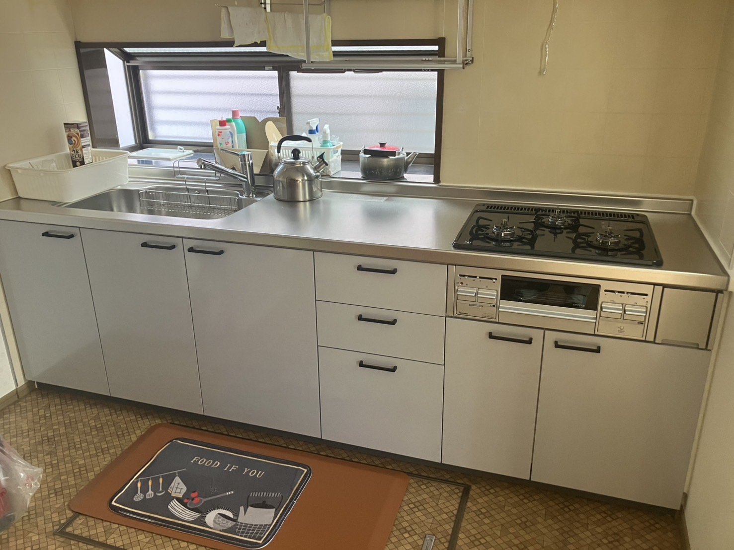 すっきり爽やかなキッチンにリフォーム❣