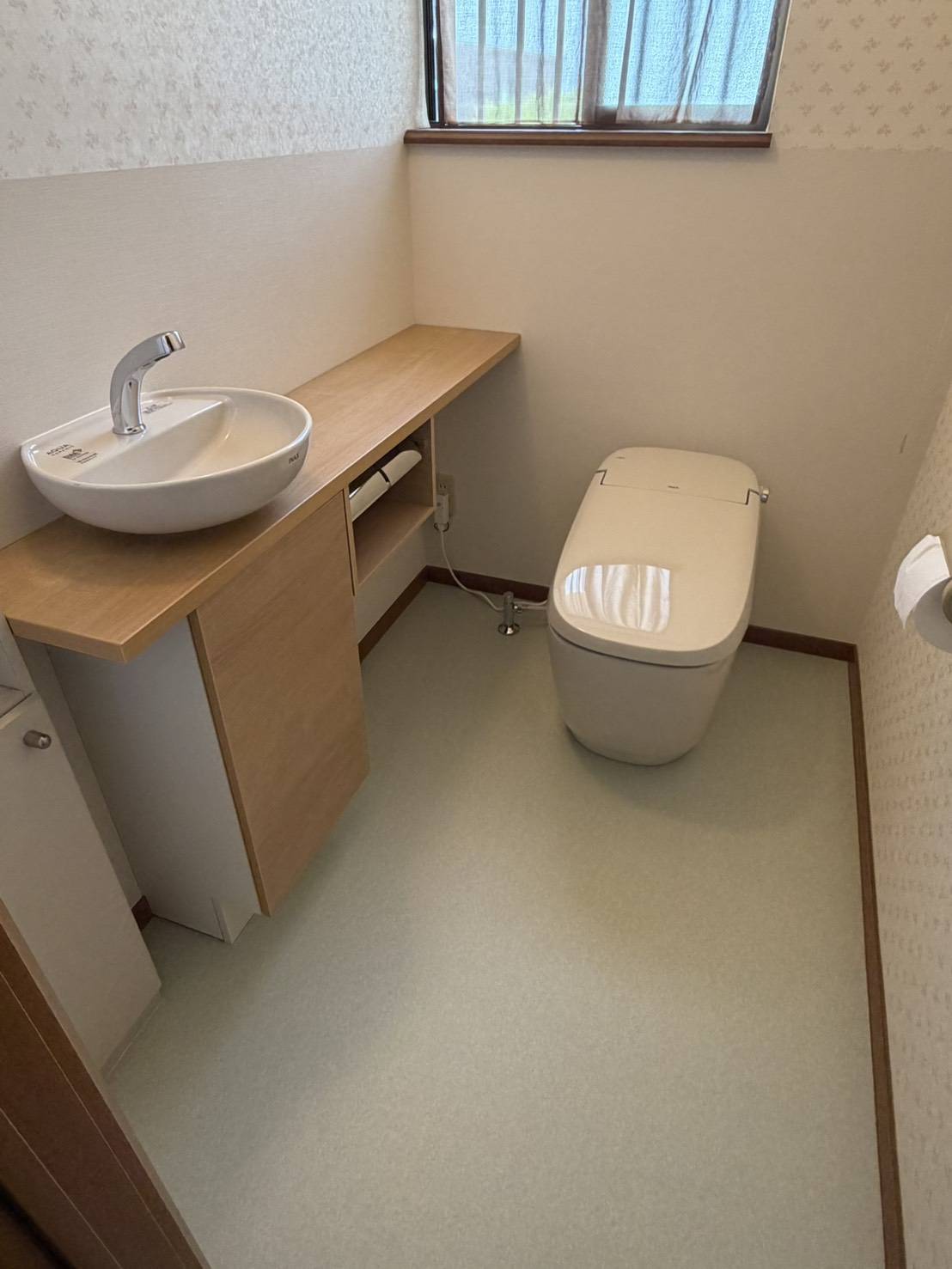 【 トイレ改装☆工事 】