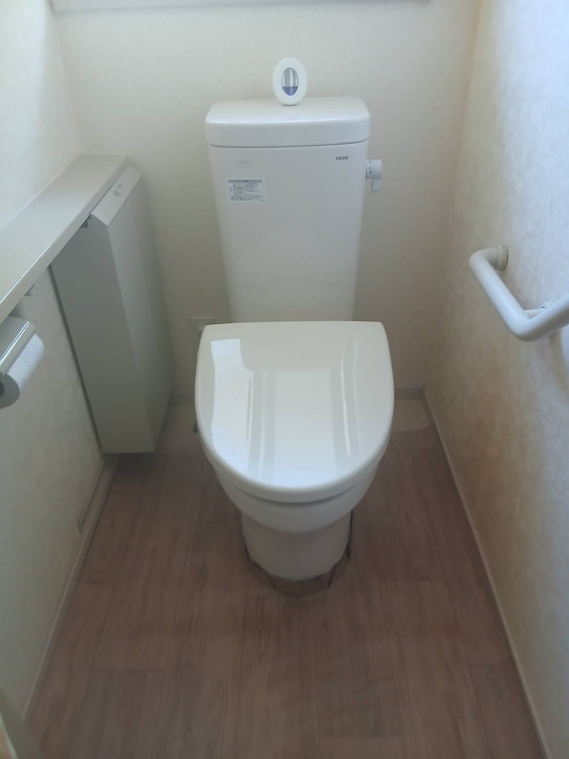 【 1F・2F トイレ取替え❀工事 】